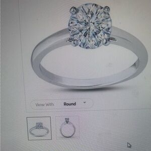 Elegant Silver Ring with Clear Stone